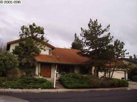 1124 Jamie Dr, Concord, CA 94518 photo 1