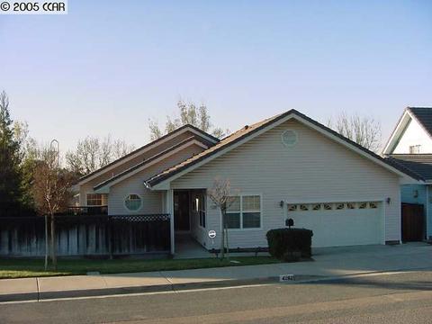 4282 Thompson Dr, Concord, CA 94518 photo 1
