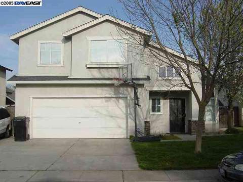 2304 Manhattan Way, Modesto, CA 95358 photo 1