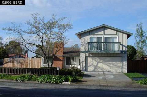 36179 Spruce St, Newark, CA 94560 photo 1