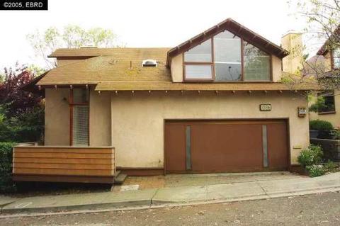 1086 Tevlin St, Albany, CA 94706 photo 1
