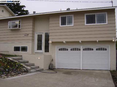 1124 Fassler Ave, Pacifica, CA 94044 photo 1