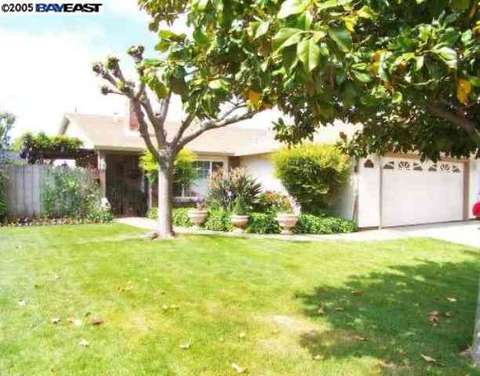 855 Debra St, Livermore, CA 94550 photo 1