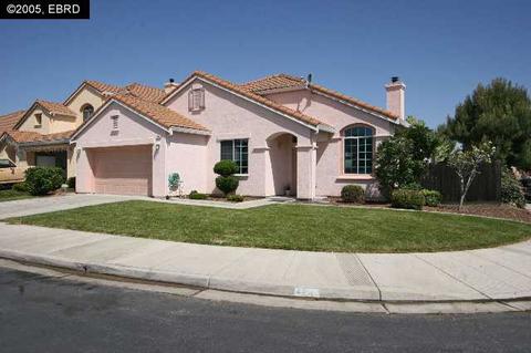 330 Avalon Cir, Pittsburg, CA 94565 photo 1