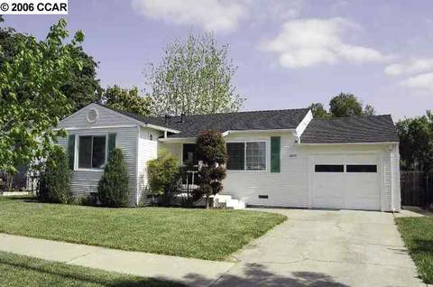 2477 Upland Dr, Concord, CA 94520 photo 1