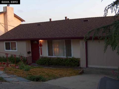 17211 Robey Dr, Castro Valley, CA 94546 photo 1