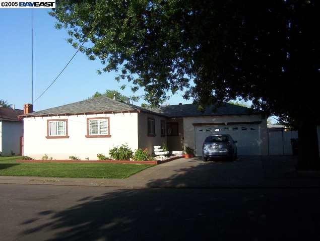 1614 Dillon Dr, Modesto, CA 95350 photo 1