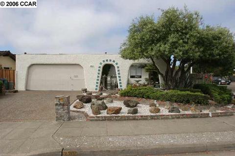 3300 Eugenia Ct, Alameda, CA 94502 photo 1