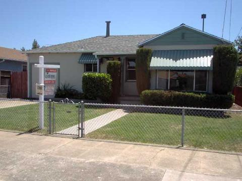665 Tudor Rd, San Leandro, CA 94577 photo 1