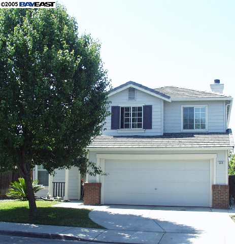 560 Pombo Sq, Tracy, CA 95376 photo 1