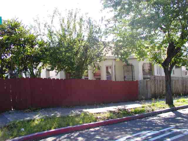 2055 E 29th St, Oakland, CA 94606 photo 1