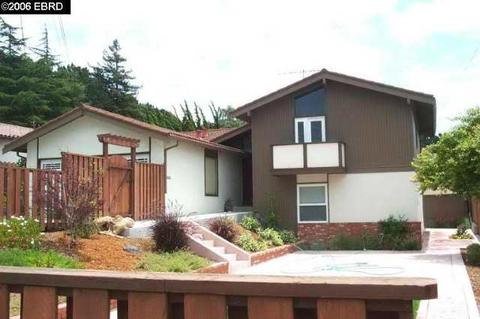 1261 Page Ct, Pinole, CA 94564 photo 1