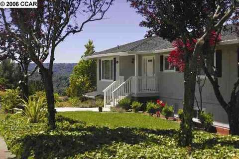 100 S Sandringham Dr, Moraga, CA 94556 photo 1
