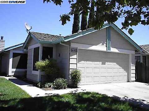 445 W Clover Rd, Tracy, CA 95376 photo 1