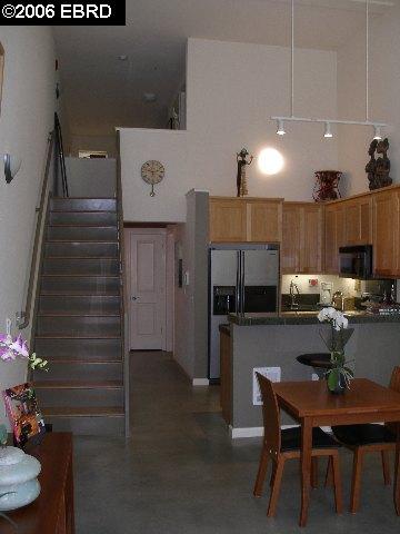 655 12th St #108, Oakland, CA 94607 photo 1