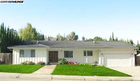 987 Curtner Rd, Fremont, CA 94539 photo 1