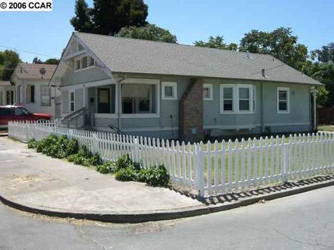 1604 Castro St, Martinez, CA 94553 photo 1