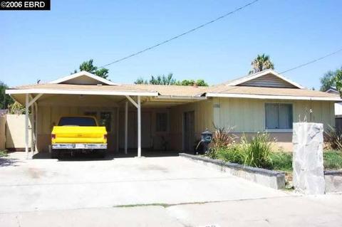 2162 Marsh Ave, Pittsburg, CA 94565 photo 1