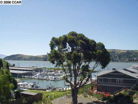 15 Castle Hill Ct, Vallejo, CA 94591 photo 1
