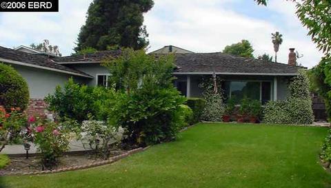2408 Ranchito Dr, Concord, CA 94520 photo 1