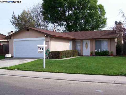 536 Yosemite Dr, Tracy, CA 95376 photo 1