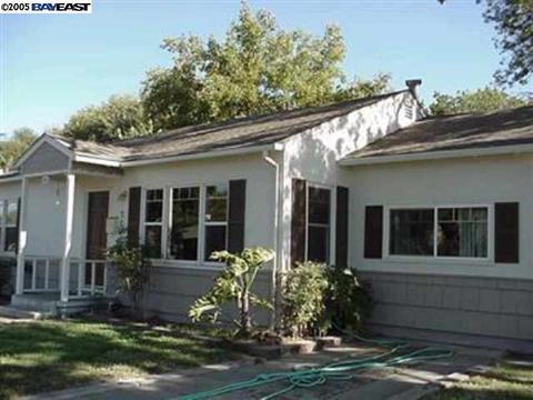 204 E Carlton Way, Tracy, CA 95376 photo 1