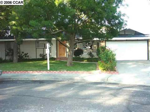 956 Bannock Ct, Concord, CA 94518 photo 1