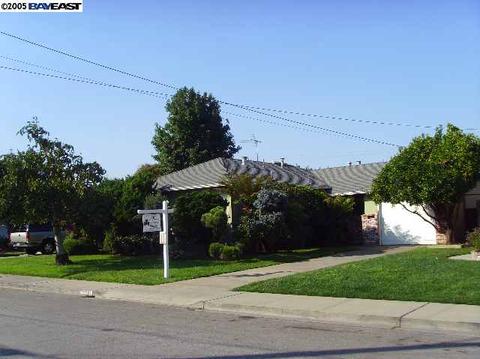 15331 Ruggles St, San Leandro, CA 94579 photo 1