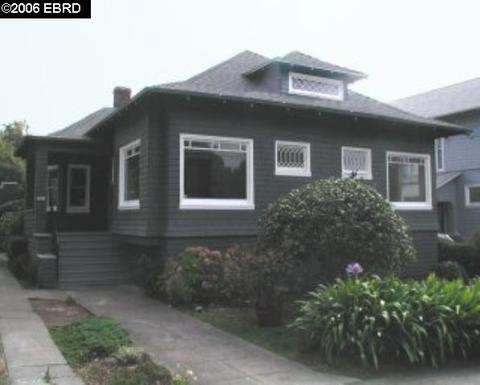 2716 Alcatraz Ave, Berkeley, CA 94705 photo 1