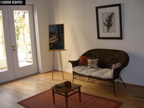 585 9th St #326, Oakland, CA 94607 photo 1