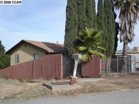 532 Palms Dr, Martinez, CA 94553 photo 1