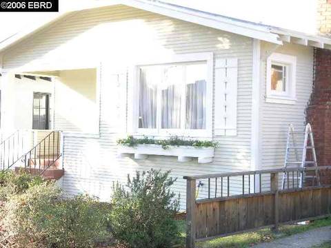 1353 Berkeley Way, Berkeley, CA 94702 photo 1