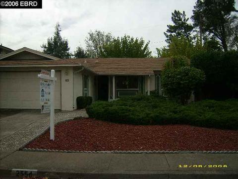2554 Huron Dr, Concord, CA 94519 photo 1