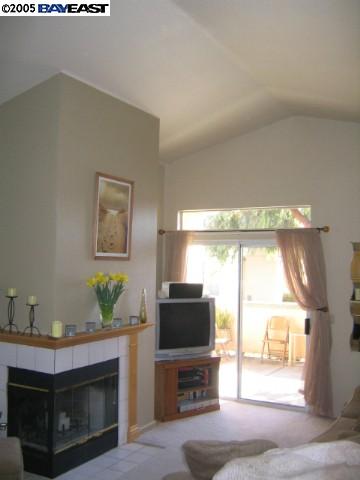 7089 Dublin Meadows St #C, Dublin, CA 94568 photo 1