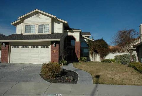 560 Gianelli St, Tracy, CA 95376 photo 1