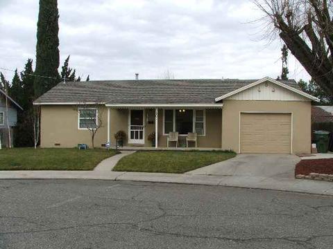 801 W Third St, Ripon, CA 95366 photo 1