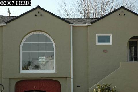 1557 El Dorado St, Vallejo, CA 94590 photo 1