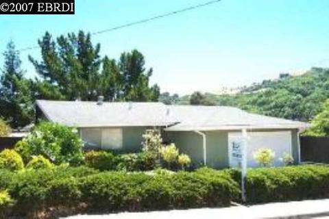 2520 Wright Ave, Pinole, CA 94564 photo 1