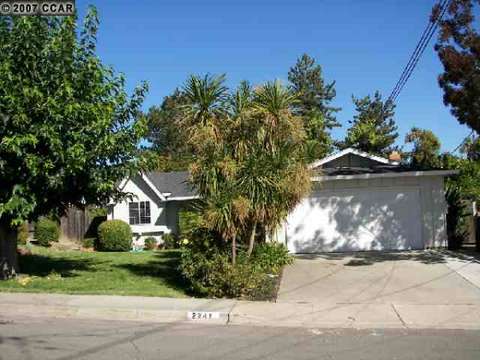 2247 Shasta Dr, Martinez, CA 94553 photo 1