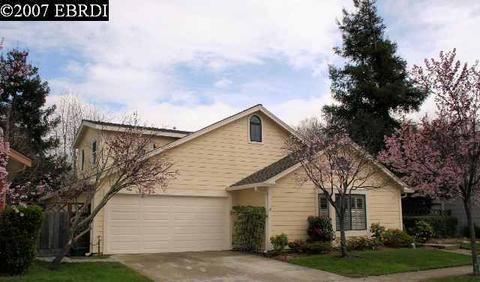 46 Crane Ct, Alameda, CA 94502 photo 1