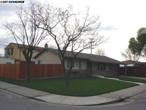 1420 W Beverly Pl, Tracy, CA 95376 photo 1
