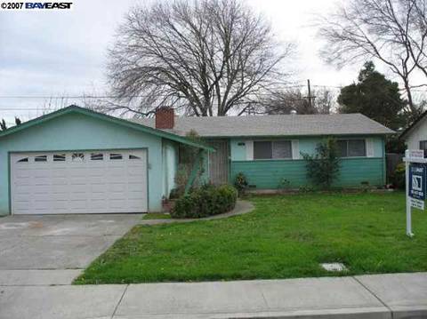 119 Empire Pl, Fairfield, CA 94533 photo 1