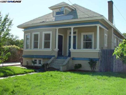 1380 B St, Hayward, CA 94541 photo 1