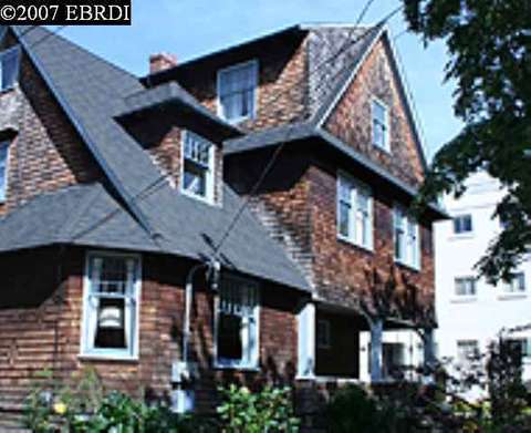 2528 Benvenue Ave, Berkeley, CA 94704 photo 1