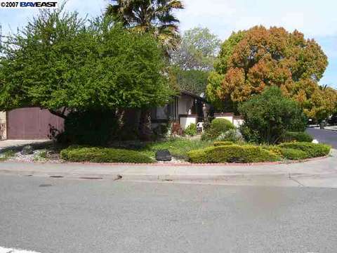 150 Shadowood Dr, Pleasant Hill, CA 94523 photo 1