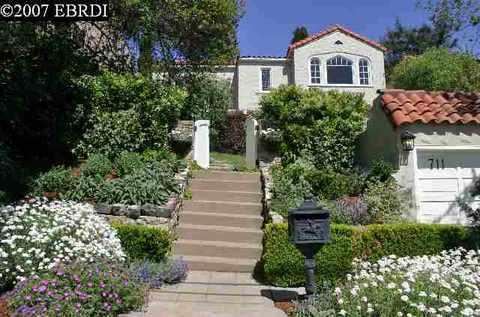 711 Spruce St, Berkeley, CA 94707 photo 1