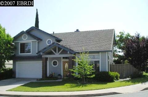 3557 Centennial Dr, Antioch, CA 94509 photo 1