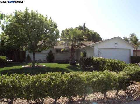 729 Harriet Ave, Campbell, CA 95008 photo 1