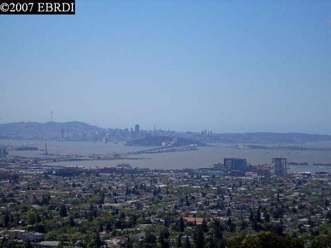 201 Gravatt Dr, Berkeley, CA 94705 photo 1