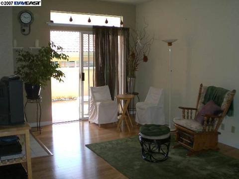 7086 Dublin Meadows St #B, Dublin, CA 94568 photo 1